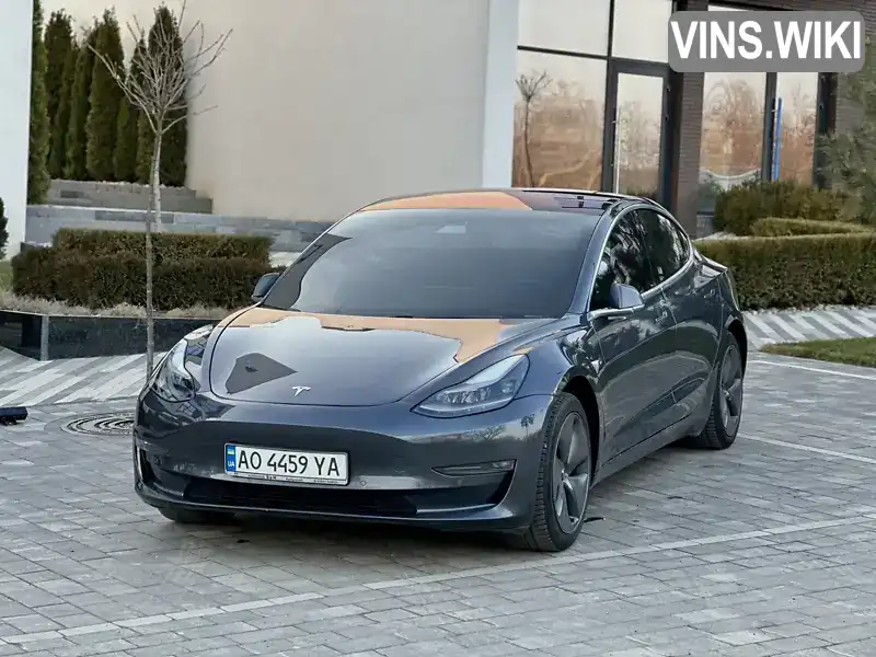 5YJ3E1EAXJF021849 Tesla Model 3 2018 Седан  Фото 1