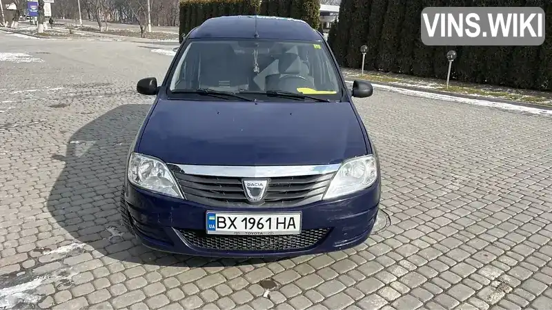 Седан Dacia Logan 2012 1.6 л. Ручная / Механика обл. Хмельницкая, Дунаевцы - Фото 1/16