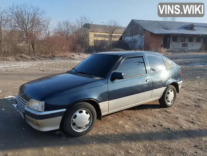 W0L000033F2636770 Opel Kadett 1985 Хэтчбек 1.6 л. Фото 1