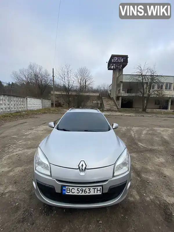 Универсал Renault Megane 2010 1.46 л. Ручная / Механика обл. Львовская, Новояворовск - Фото 1/13