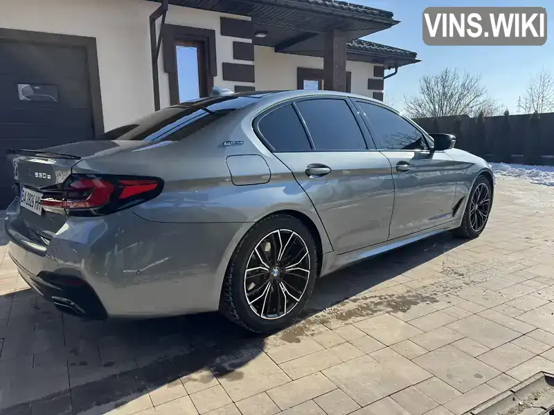 WBAJA9C5XKB388615 BMW 5 Series 2018 Седан 2 л. Фото 4