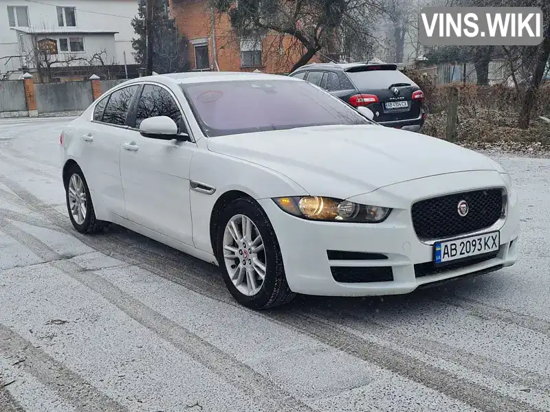 SAJAD4BN8HA974082 Jaguar XE 2016 Седан 2 л. Фото 9