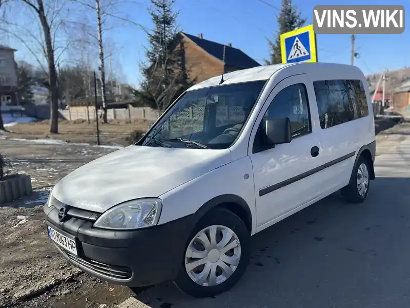 Минивэн Opel Combo 2006 1.25 л. Ручная / Механика обл. Закарпатская, Рахов - Фото 1/12