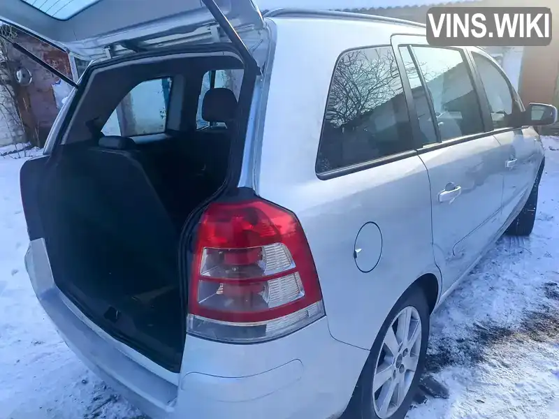 W0L0AHM75E2070956 Opel Zafira 2014 Мінівен 1.69 л. Фото 3