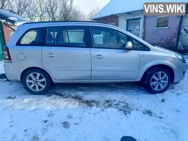 W0L0AHM75E2070956 Opel Zafira 2014 Мінівен 1.69 л. Фото 4