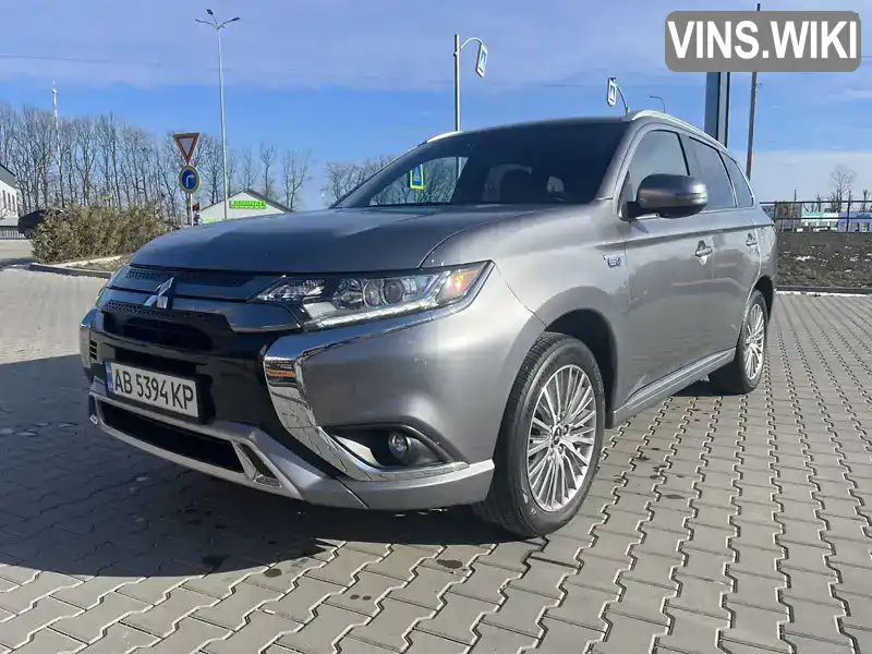 Внедорожник / Кроссовер Mitsubishi Outlander 2020 2 л. Автомат обл. Винницкая, Винница - Фото 1/21