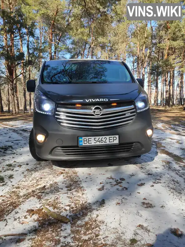 Мінівен Opel Vivaro 2015 1.6 л. Ручна / Механіка обл. Миколаївська, Миколаїв - Фото 1/19