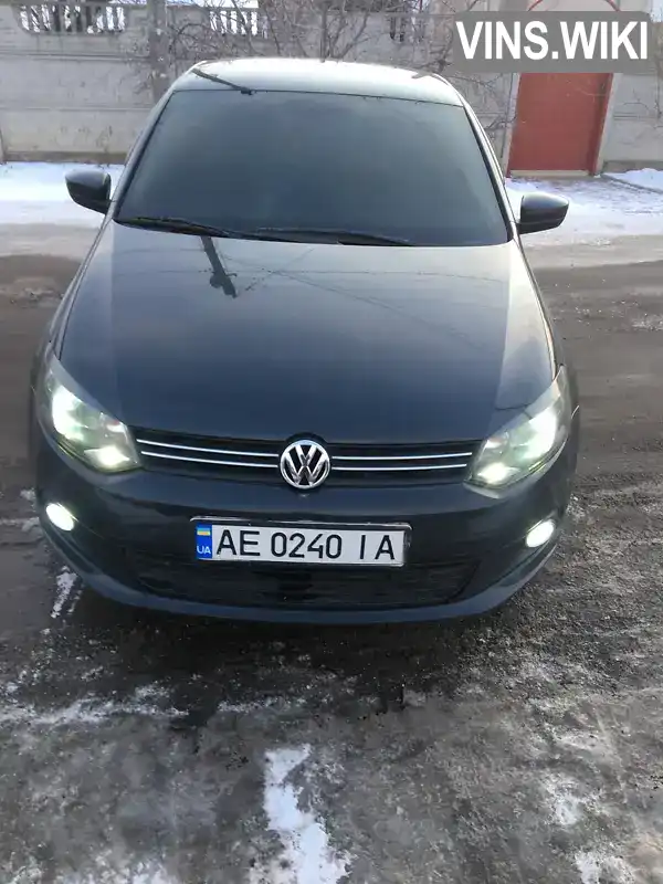 Седан Volkswagen Polo 2012 1.6 л. Ручная / Механика обл. Днепропетровская, Днепр (Днепропетровск) - Фото 1/8