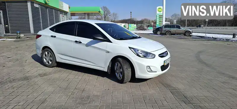 Z94CT41CACR140667 Hyundai Accent 2012 Седан 1.4 л. Фото 4