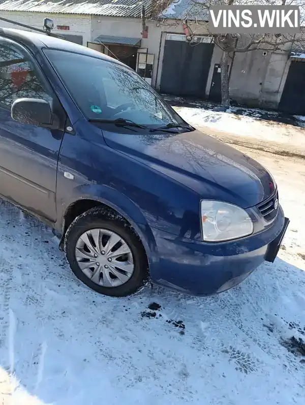 KNEFC524135277367 Kia Carens 2003 Мінівен 2 л. Фото 4