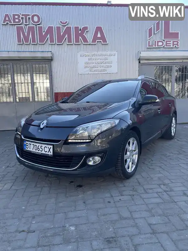 VF1KZX40648658065 Renault Megane 2013 Универсал 1.46 л. Фото 2