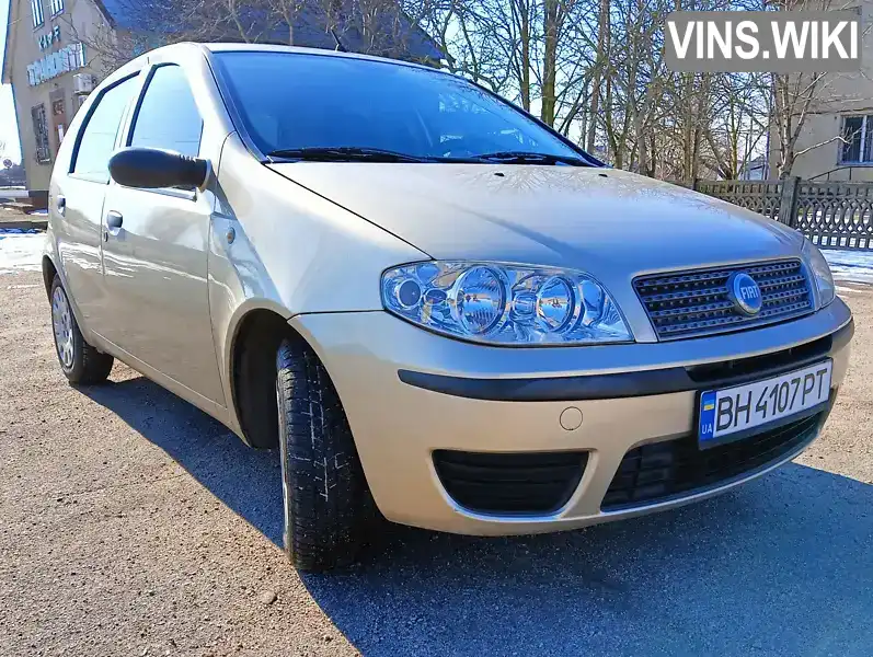 ZFA18800000977204 Fiat Punto 2007 Хетчбек 1.24 л. Фото 2