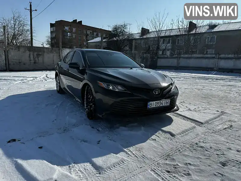 JTNB11HK6J3066694 Toyota Camry 2018 Седан 2.49 л. Фото 2