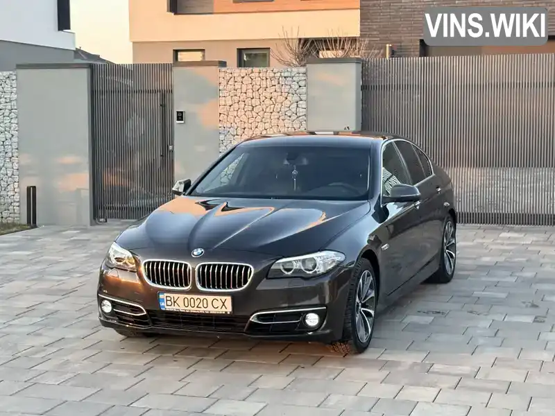 Седан BMW 5 Series 2015 2 л. Автомат обл. Ровенская, Ровно - Фото 1/21