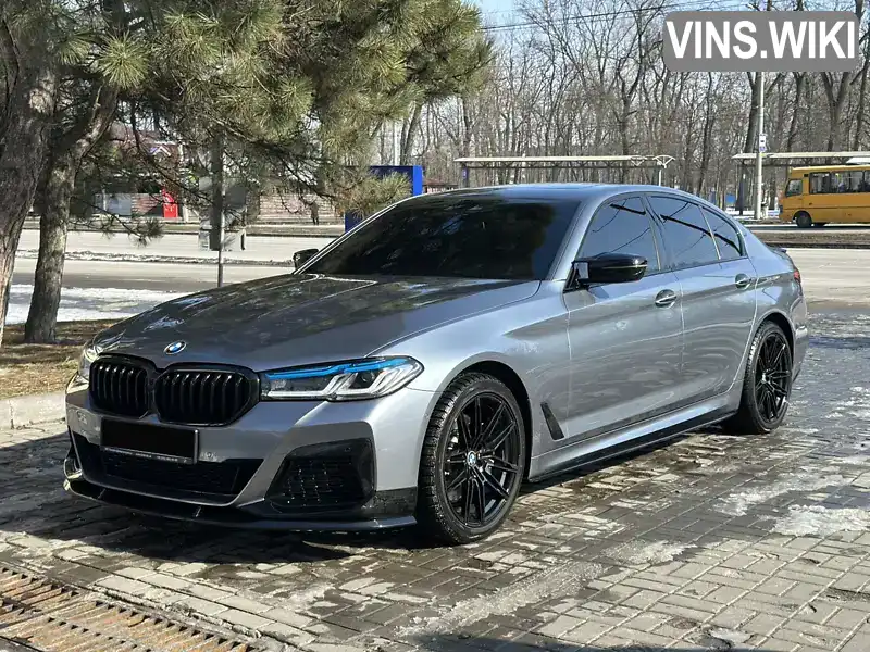 WBAJA7C57JWA74760 BMW 5 Series 2018 Седан 2 л. Фото 1