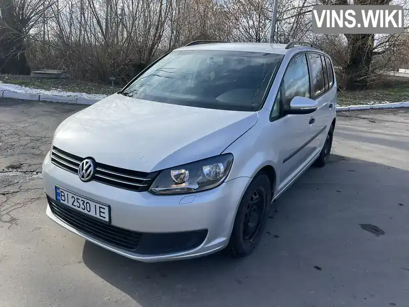 Мінівен Volkswagen Touran 2011 1.6 л. Ручна / Механіка обл. Полтавська, Глобине - Фото 1/21