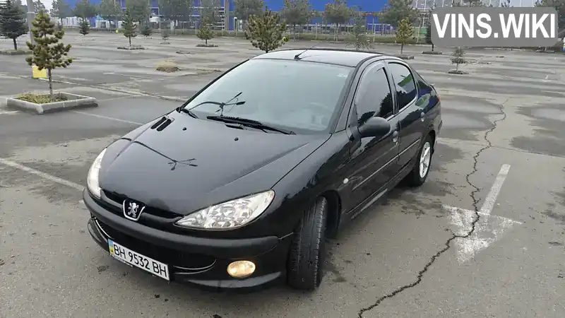 VF32BKFWA72775438 Peugeot 206 2007 Седан 1.36 л. Фото 2