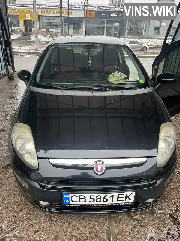 Хетчбек Fiat Punto 2010 1.25 л. Ручна / Механіка обл. Чернігівська, Чернігів - Фото 1/17