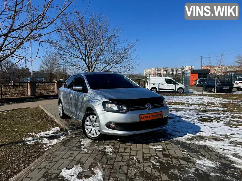 Седан Volkswagen Polo 2011 1.6 л. Автомат обл. Кіровоградська, Кропивницький (Кіровоград) - Фото 1/21