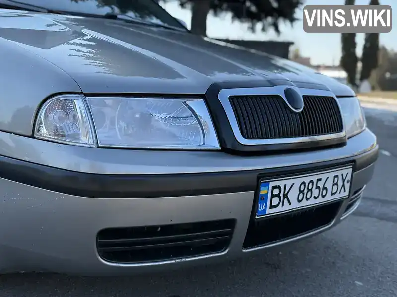 TMBDG41U49B012949 Skoda Octavia 2008 Лифтбек 1.9 л. Фото 5