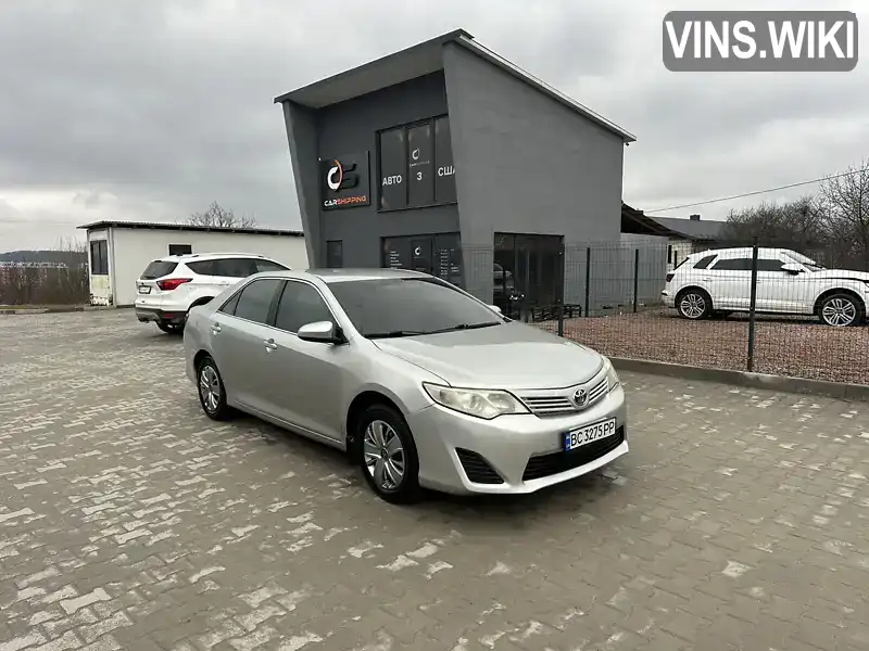 Седан Toyota Camry 2012 2.5 л. Автомат обл. Львівська, Кам'янка-Бузька - Фото 1/21