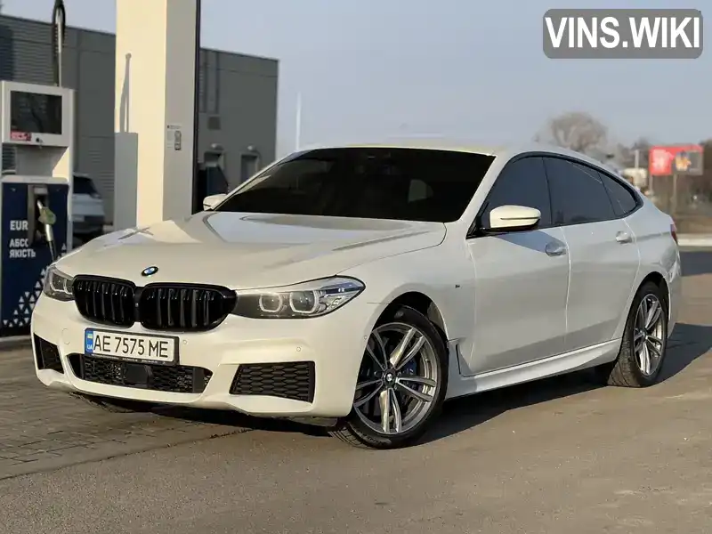 WBAJX01070CD39870 BMW 6 Series GT 2019 Лифтбек 2.98 л. Фото 1