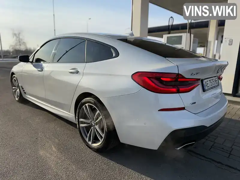 WBAJX01070CD39870 BMW 6 Series GT 2019 Лифтбек 2.98 л. Фото 9