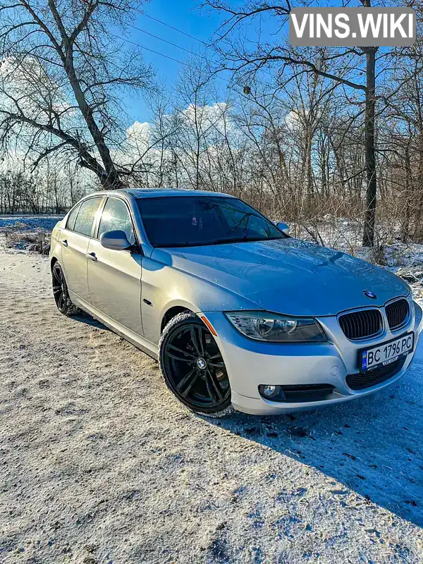 Седан BMW 3 Series 2009 2.5 л. Автомат обл. Черкасская, Черкассы - Фото 1/17