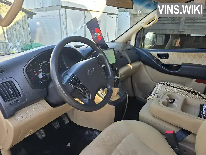 KMJWA37HADU485746 Hyundai H-1 2012 Минивэн 2.48 л. Фото 6