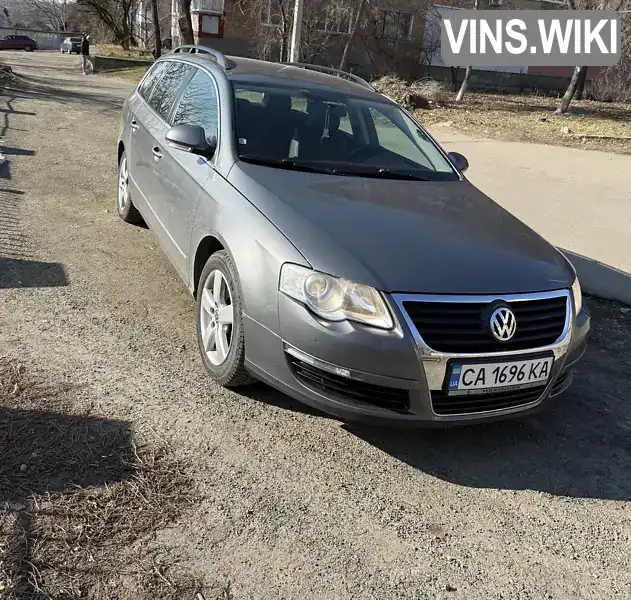 Универсал Volkswagen Passat 2007 1.8 л. Автомат обл. Черкасская, Корсунь-Шевченковский - Фото 1/21