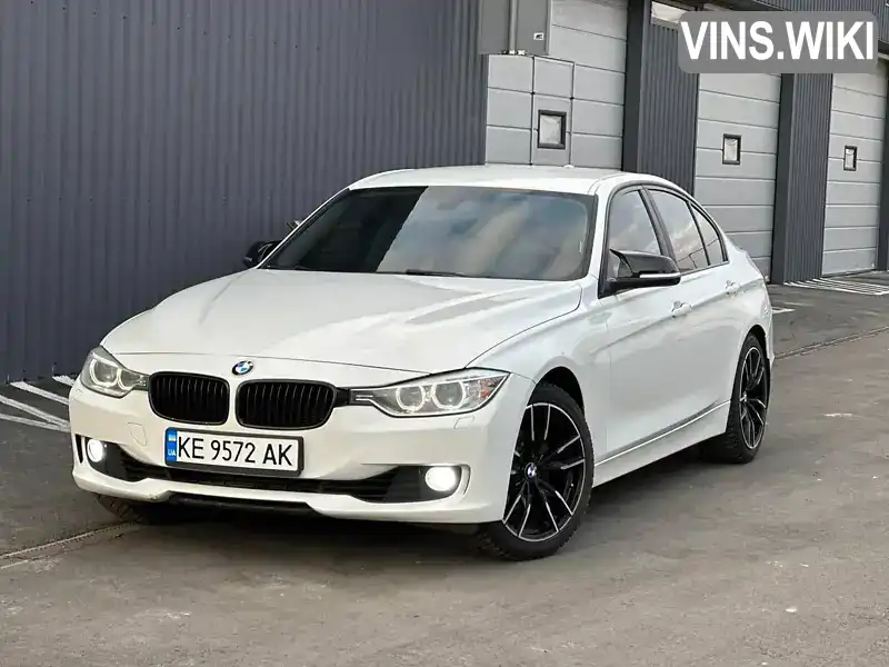 Седан BMW 3 Series 2013 2 л. Автомат обл. Днепропетровская, Днепр (Днепропетровск) - Фото 1/21