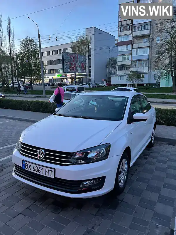 Седан Volkswagen Polo 2016 1.6 л. Ручная / Механика обл. Хмельницкая, Деражня - Фото 1/19