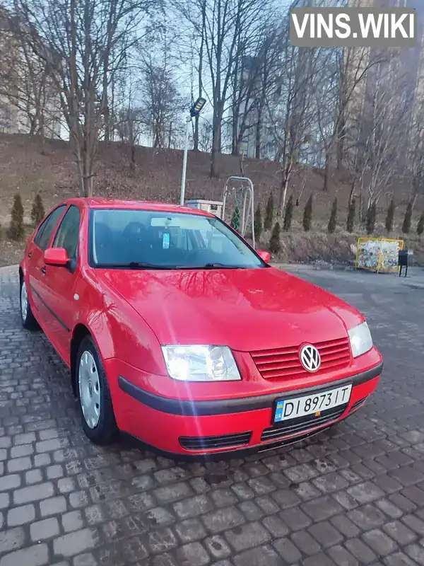 Седан Volkswagen Bora 2001 1.6 л. Ручна / Механіка обл. Львівська, Рава-Руська - Фото 1/17