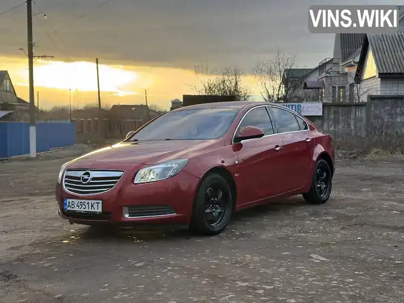 Седан Opel Insignia 2010 2 л. Автомат обл. Черновицкая, Черновцы - Фото 1/21