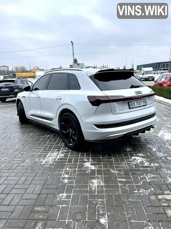 WA1AAAGE8KB009572 Audi e-tron 2019 Позашляховик / Кросовер  Фото 7