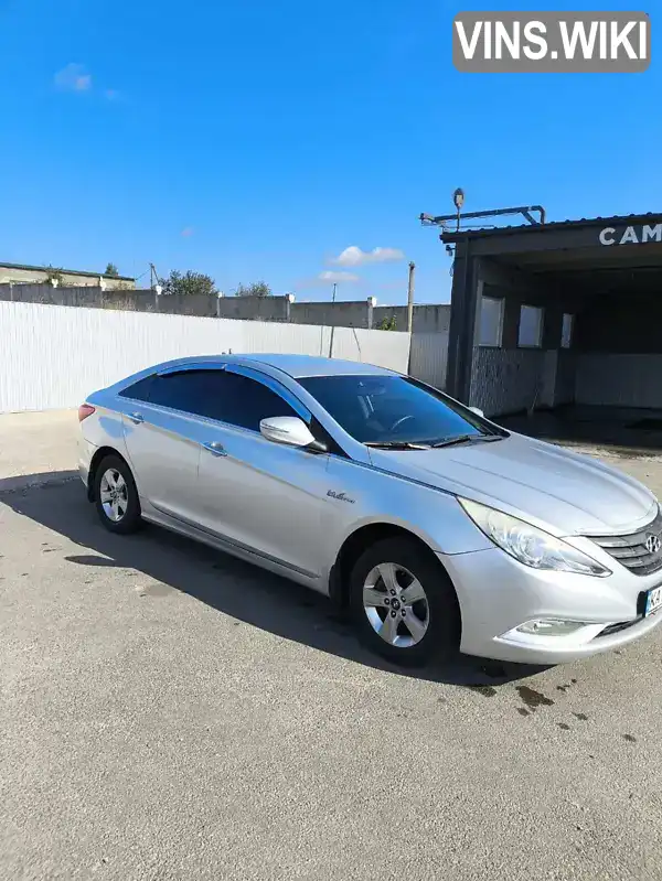 Седан Hyundai Sonata 2012 2 л. Автомат обл. Київська, Київ - Фото 1/21