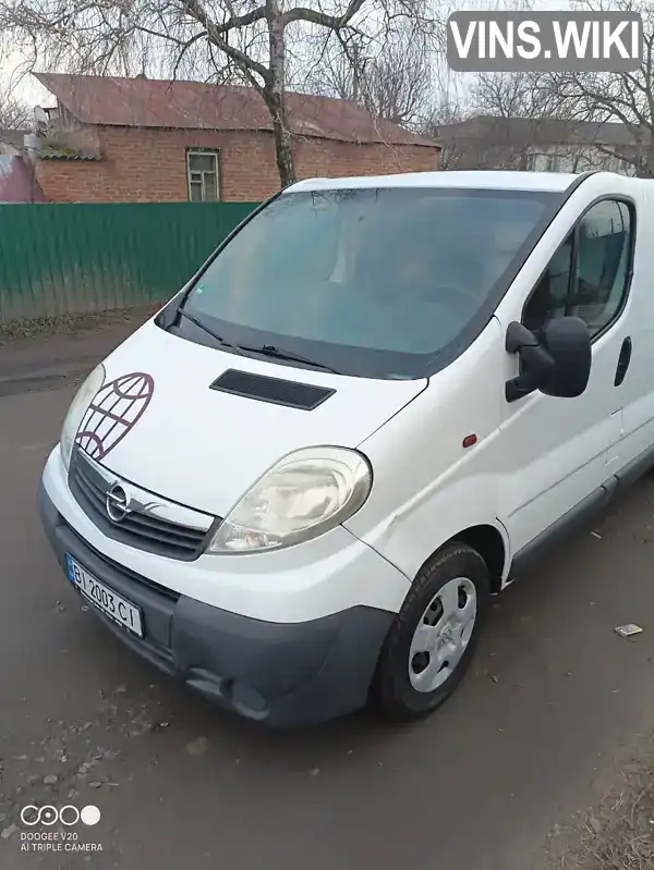 W0LF7A0A6CV602212 Opel Vivaro 2011 Фургон 2 л. Фото 3