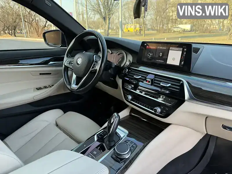 WBAJA5C56JG899541 BMW 5 Series 2018 Седан 2 л. Фото 5