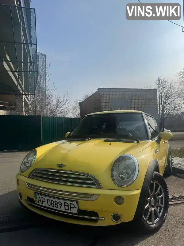 WMWRA31020TE24332 MINI Hatch 2005 Хетчбек 1.6 л. Фото 1