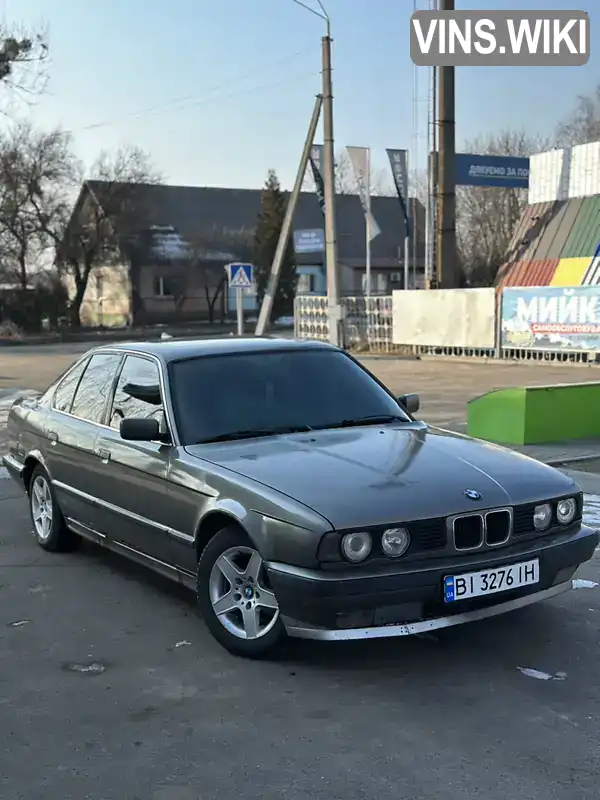 Седан BMW 5 Series 1993 1.99 л. Ручная / Механика обл. Полтавская, Лубны - Фото 1/13