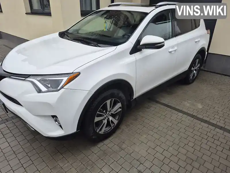 2T3RFREV0JW791562 Toyota RAV4 2018 Позашляховик / Кросовер 2.49 л. Фото 6