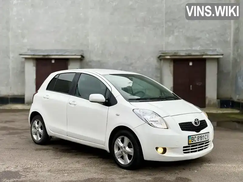 Хетчбек Toyota Yaris 2007 1.36 л. Автомат обл. Рівненська, Рівне - Фото 1/21