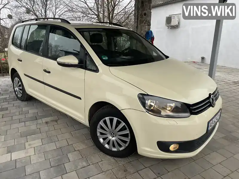 WVGZZZ1TZFW059105 Volkswagen Touran 2015 Мінівен 1.97 л. Фото 2