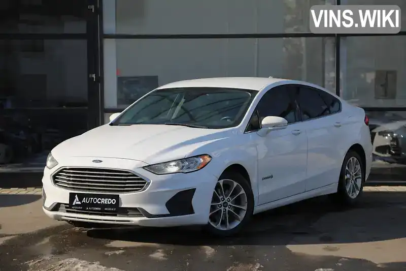 Седан Ford Fusion 2018 2 л. Вариатор обл. Харьковская, Харьков - Фото 1/21