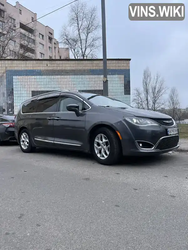 2C4RC1BG1JR194138 Chrysler Pacifica 2018 Мінівен 3.61 л. Фото 1