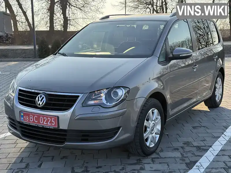 WVGZZZ1TZAW059299 Volkswagen Touran 2010 Мінівен 1.6 л. Фото 4