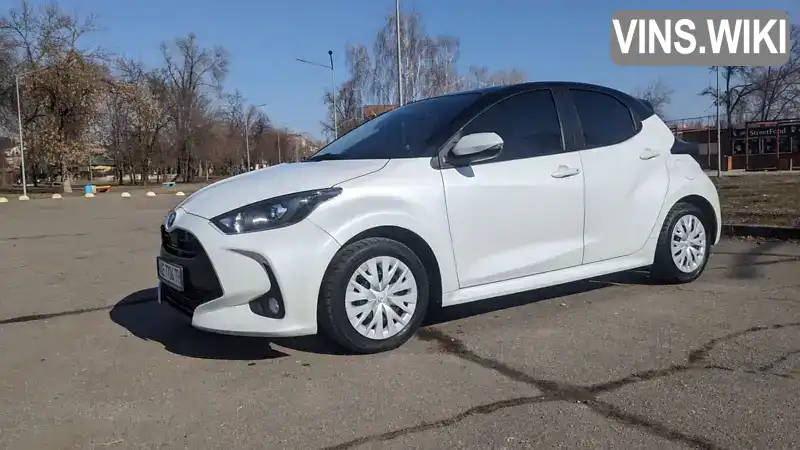 VNKKBAC350A200520 Toyota Yaris 2021 Хетчбек 1.49 л. Фото 2