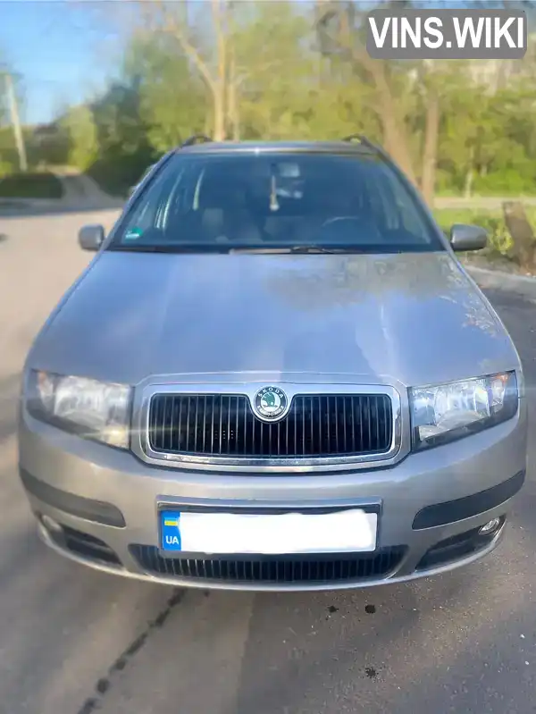 TMBJX26Y484044631 Skoda Fabia 2007 Універсал 1.4 л. Фото 2