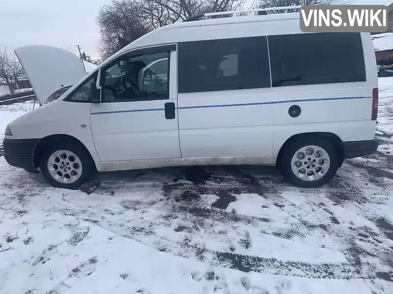 ZFA22000012778081 Fiat Scudo 2001 Мінівен 2 л. Фото 1