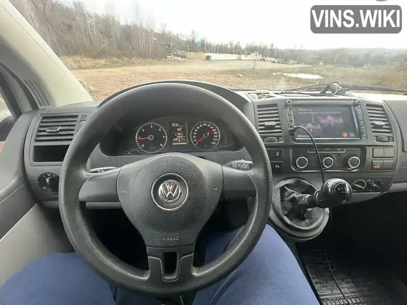 WV2ZZZ7HZDH022080 Volkswagen Caravelle 2012 Мінівен 1.98 л. Фото 6